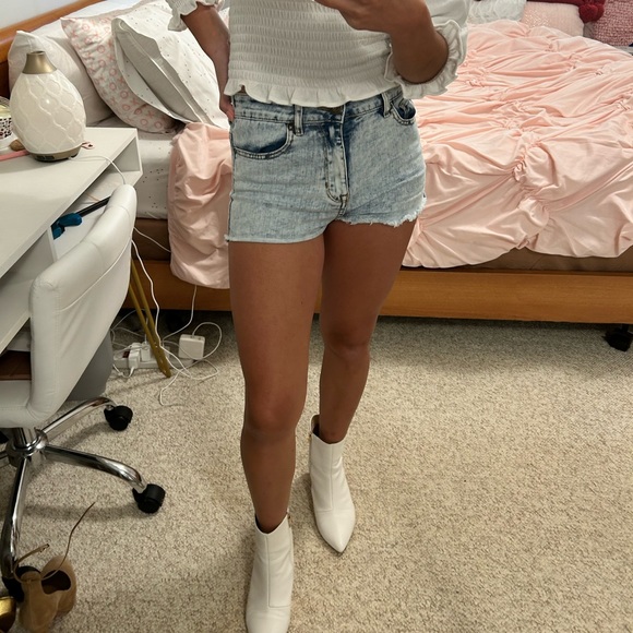 PacSun High Waisted Shorts - Picture 5 of 5